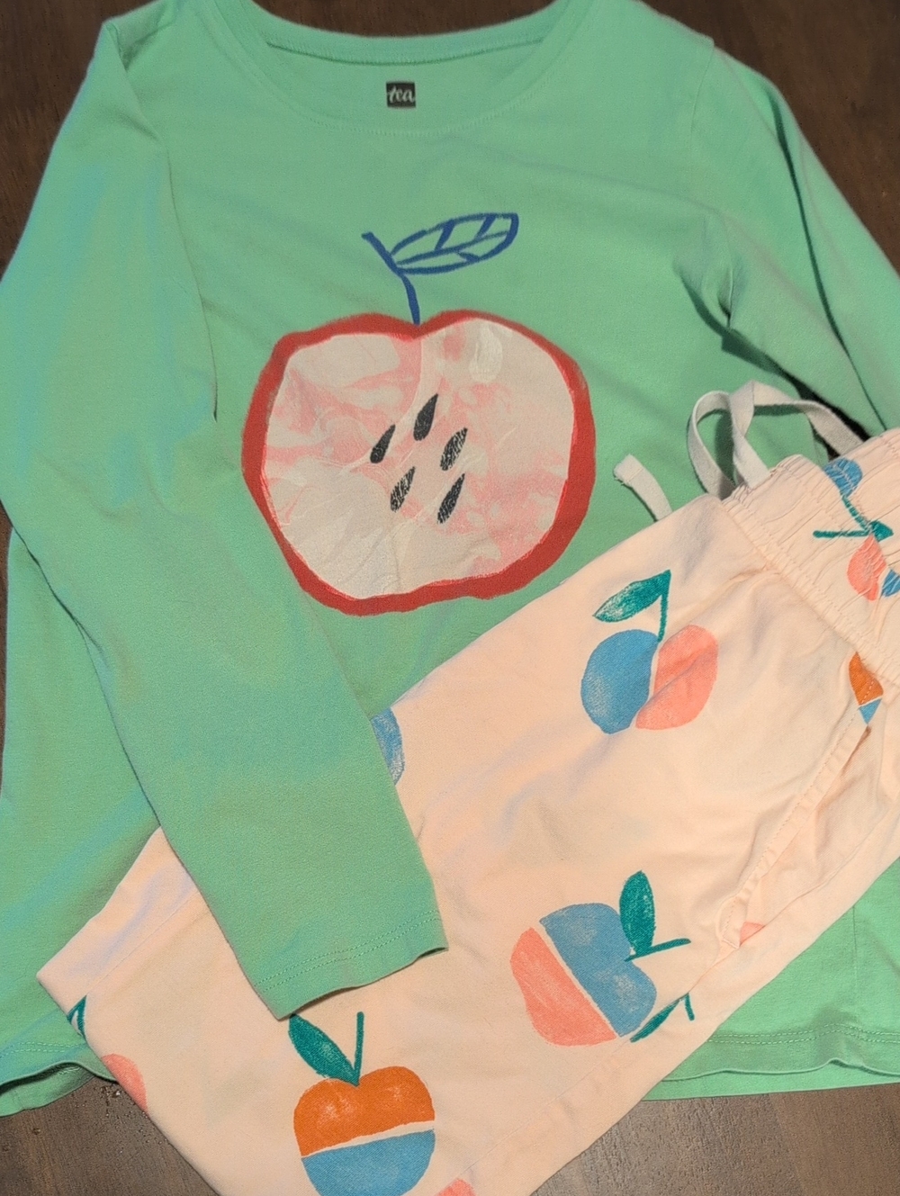 Tea Collection Mint Green Apple Top & Pink Joggers Set